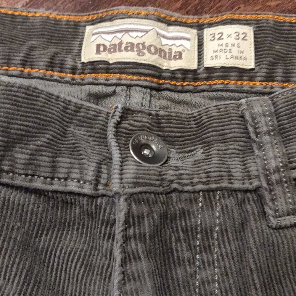 Patagonia Men's Iron Clad Straight Fit Grey Corduroy Pants SIZE 32x32